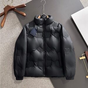 Men's Black Puffer Jacket